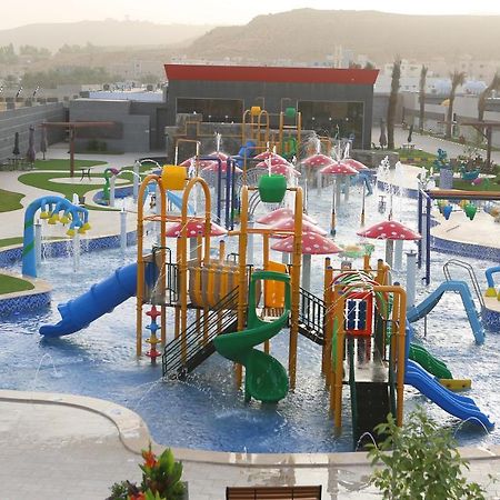 Amaaria Aquapark Resort Villas & Chalet Rijád Exteriér fotografie